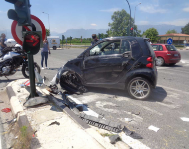 Σοβαρός τραυματισμός 23χρονου σε τροχαίο στα Τρίκαλα